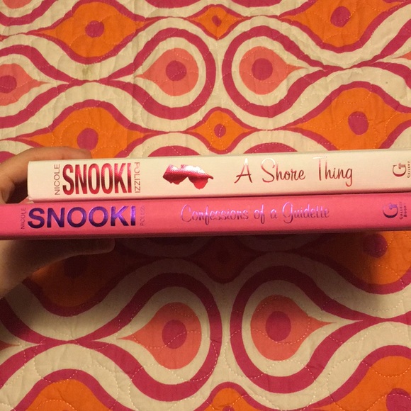 Snooki books by Nicole “snooki” polizzi - Picture 1 of 2